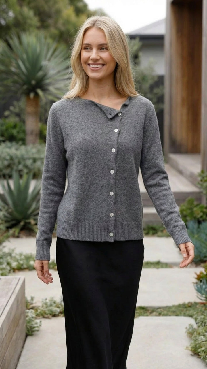 Women’s V-Neck Button-Up Knit Cardigan with Long Sleeves