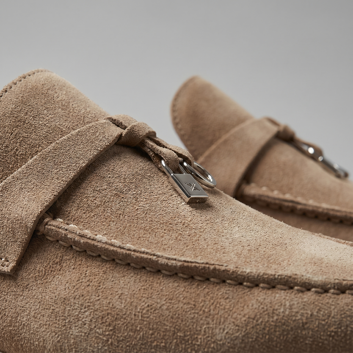 Men's Suede Metal Buckle Loafers