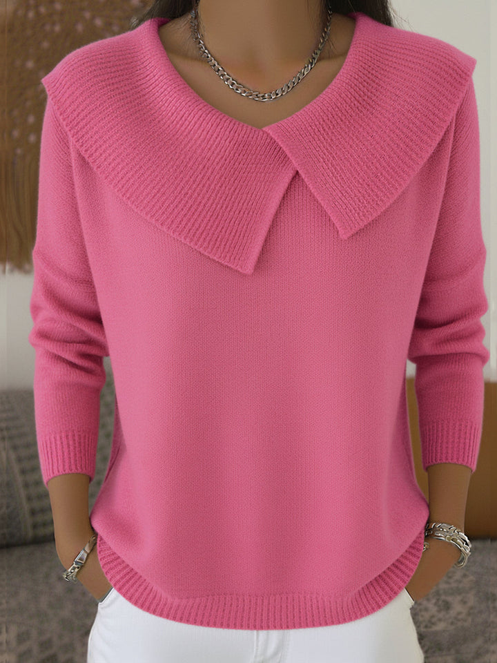 Cassidy - Warm Sweater with Soft Collar
