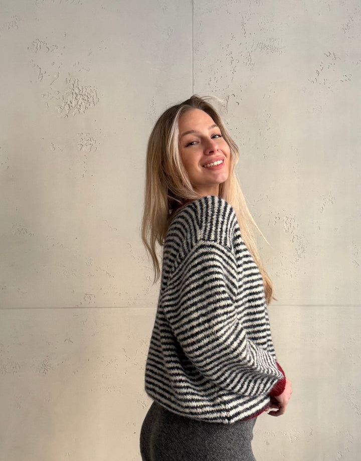 Taylors - White Striped Cardigan with Buttons
