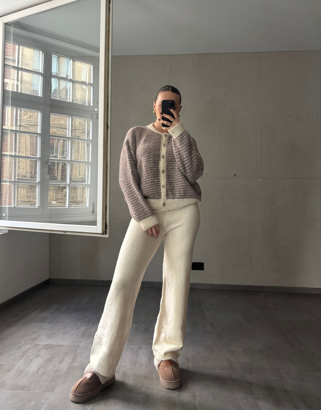 Taylors - White Striped Cardigan with Buttons
