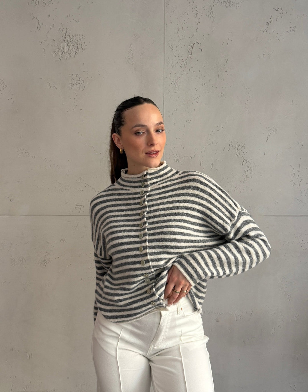 Berowra - Striped cardigan with stand-up collar and buttons