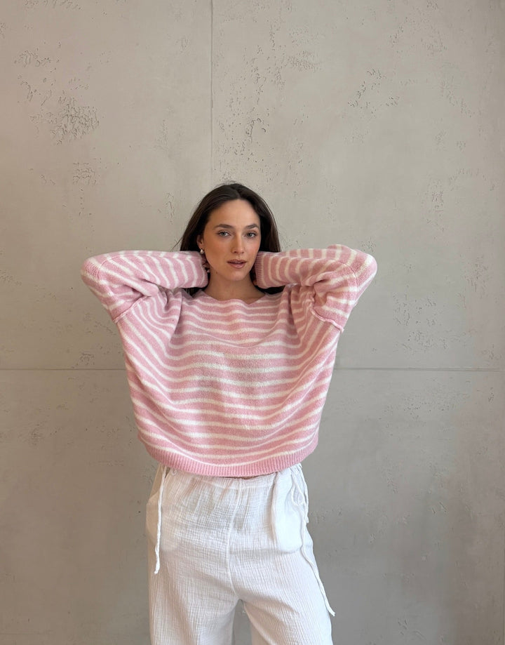 Cowan - Striped sweater with outward seam