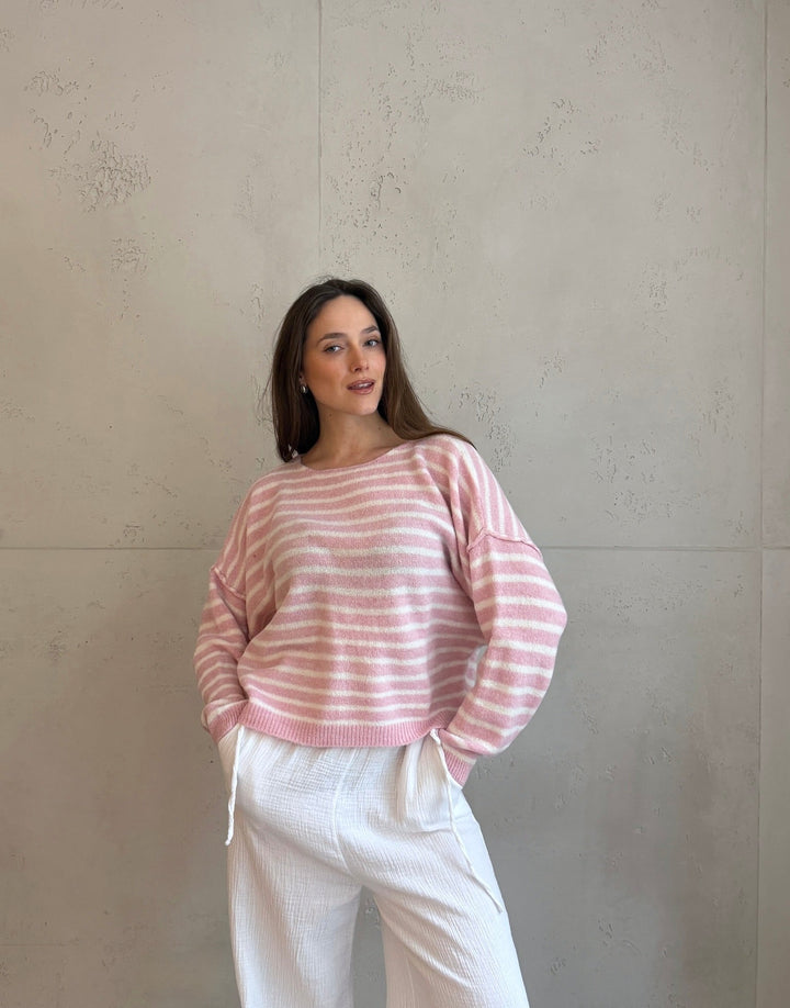 Cowan - Striped sweater with outward seam
