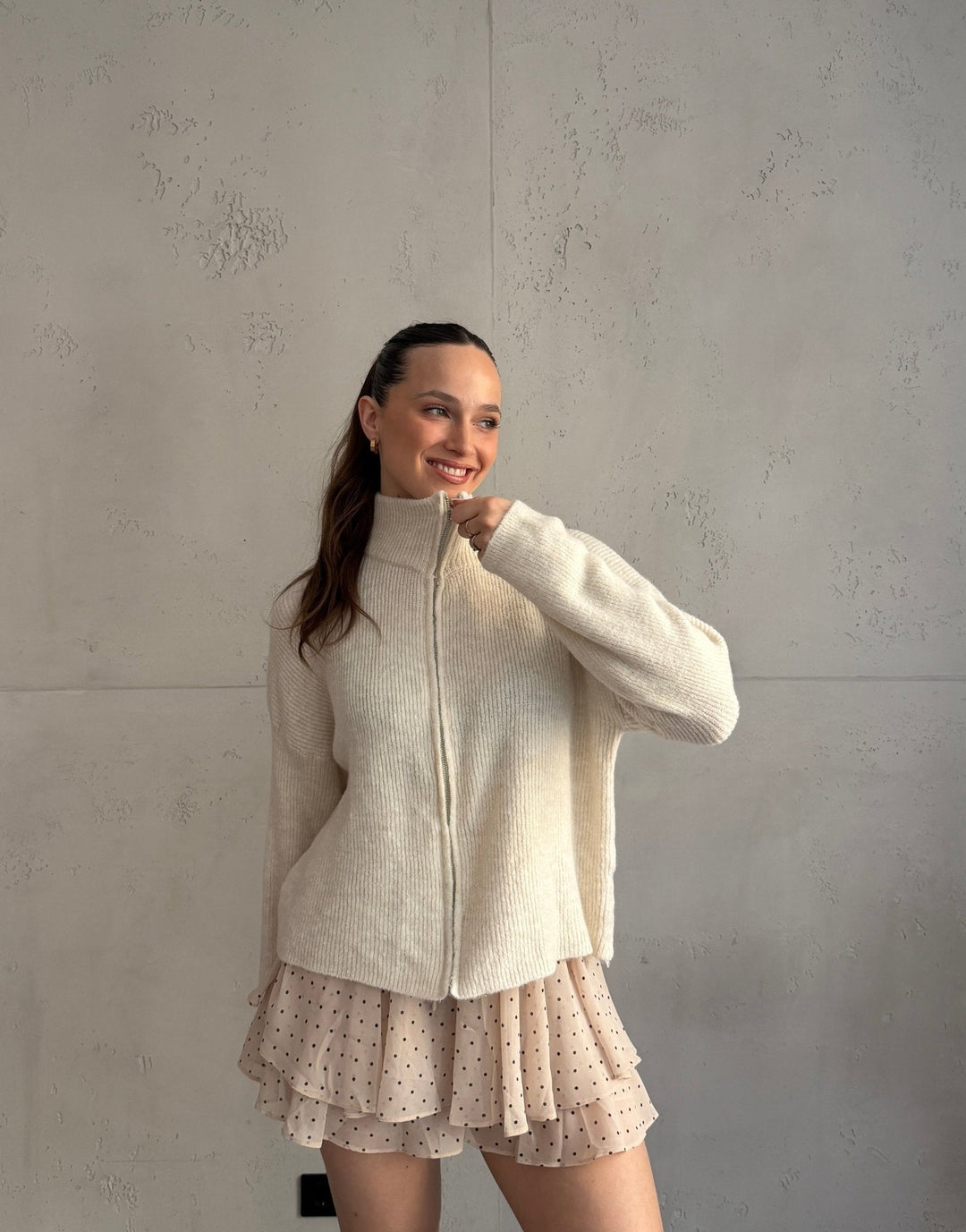 Salvation - Uni” cardigan with zipper and stand-up collar